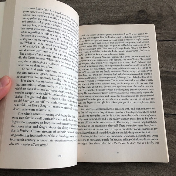 Choose 3 books/$15 - Eat, Pray, Love by Elizabeth Gilbert - Picture 3 of 3